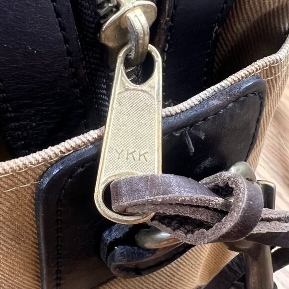 Filson Style 258 Padded Rugged Twill Bag, Tan, Made in USA - Picture 5 of 9